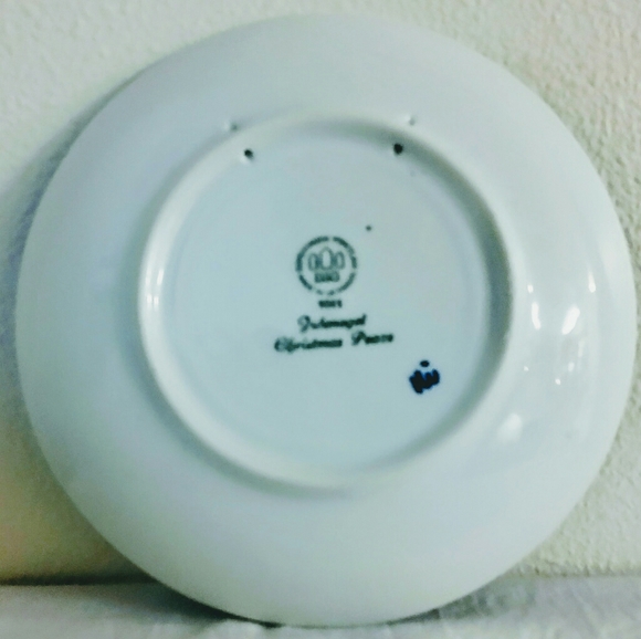 Bing and Grondal Christmas Plate - Picture 2 of 2